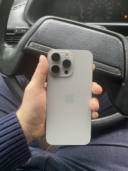Айфон 15 про мах 256 гб