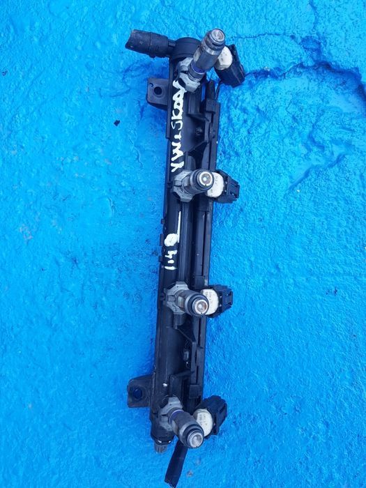 Rampă injectoare vw polo 6R,seat,skoda,motor 1,4benzina,2010-2016
