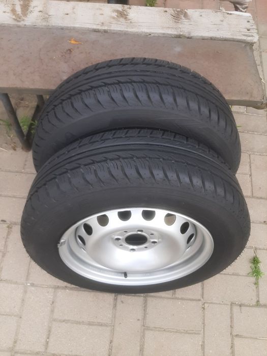 Продам 2шт 175 65 r14 Ваз