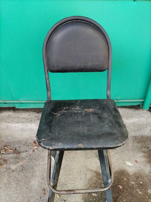 Продам стул барный