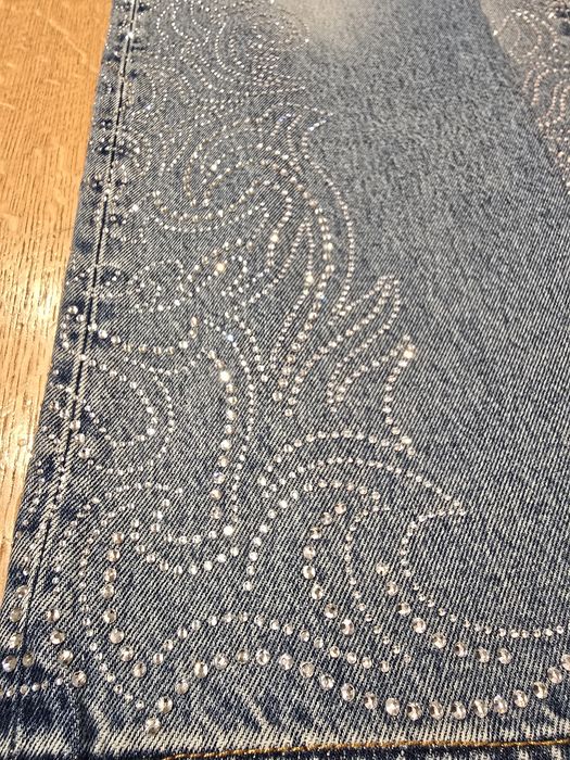 Blugi Levi's colecția Beyonce
