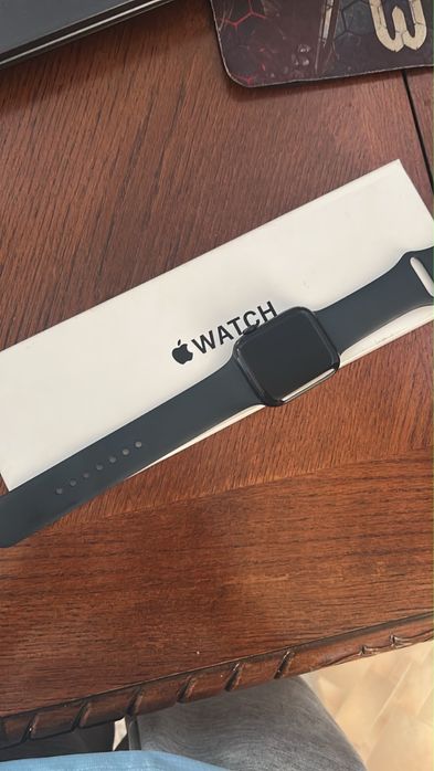 apple watch se 2 44mm