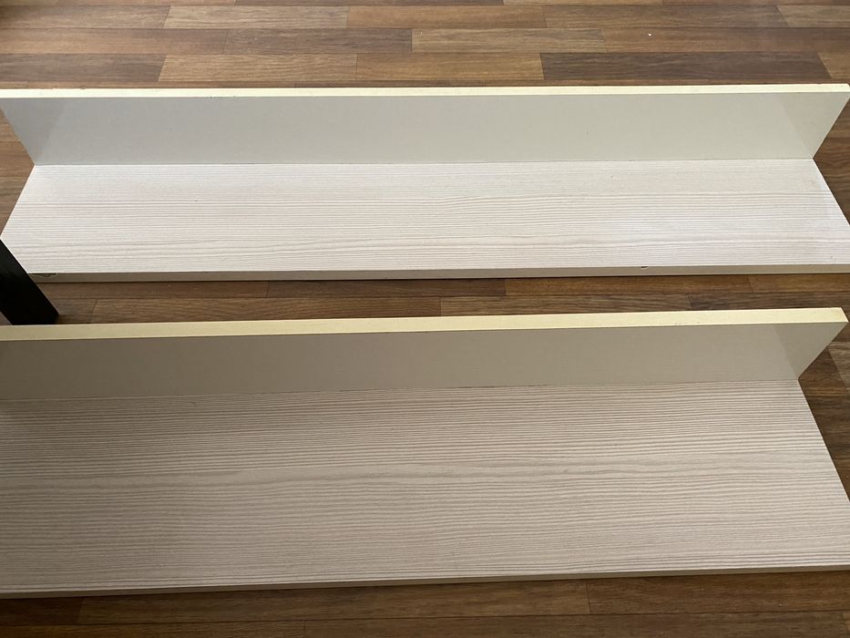 Полочки навесные