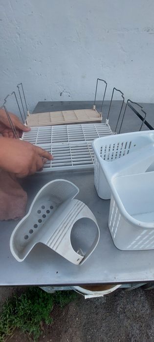 Продам контейнеры переносной для кухни