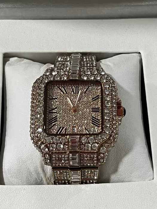 Дамски Часовник Cartier Оригинален!