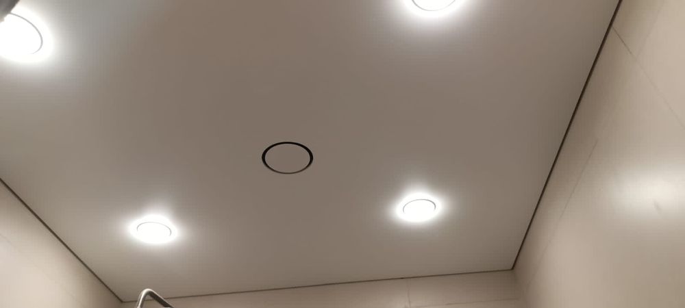 Натяжные потолки цена от 1900