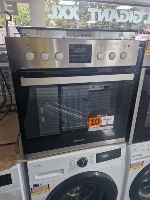 Фурна с Керамични котлони Bauknecht