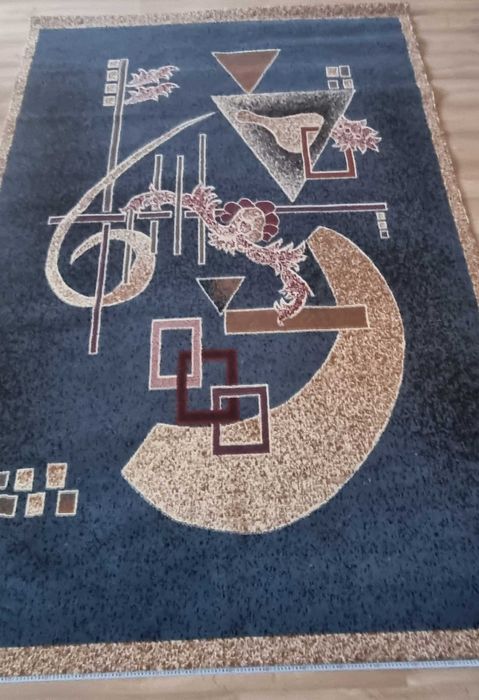 Ковер 2×3 м в идеальном состоянии