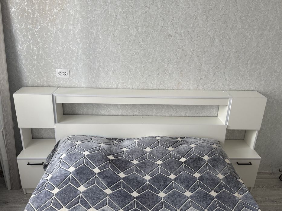 Продам двуспальную кровать 160×200 см