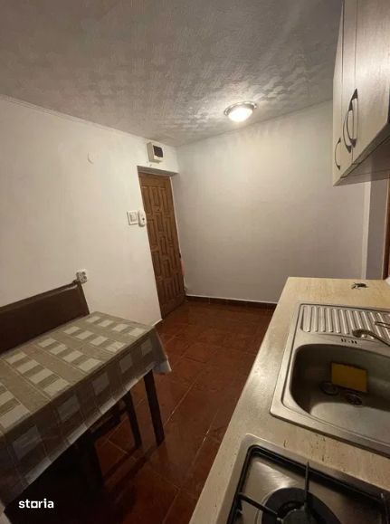 Apartament 2 camere, disponibil, bloc de caramida!