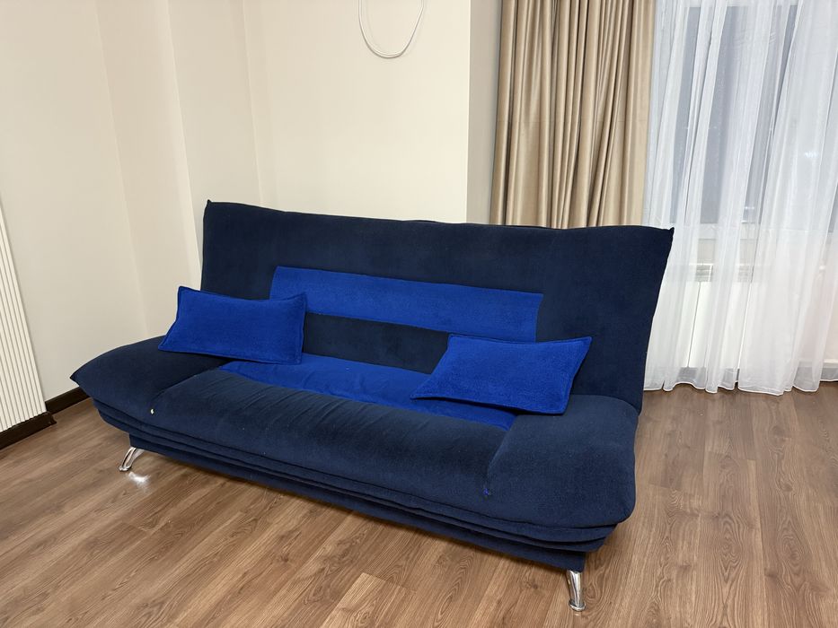 Диван с 2 креслами и подушками