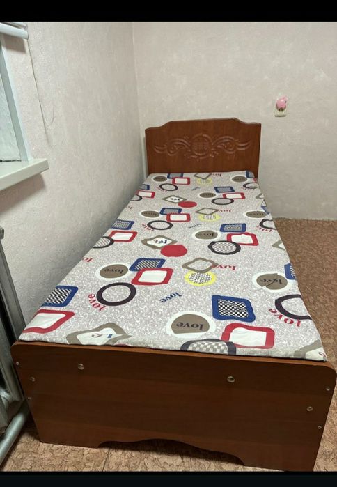 Продам   кровать