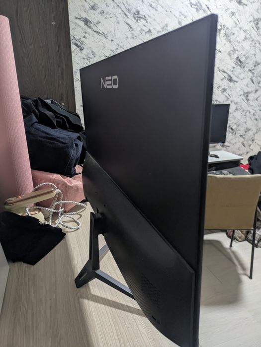 Монитор для компьютера NEO