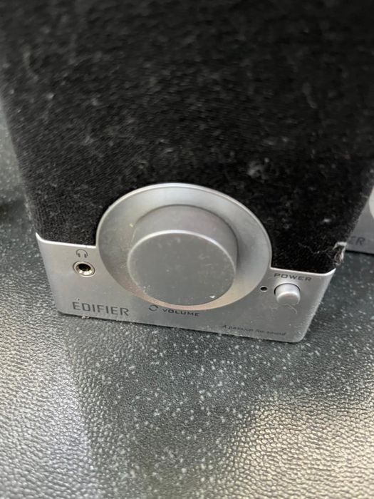 Калонка на компютере