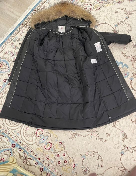 Пуховик  зимний чёрный