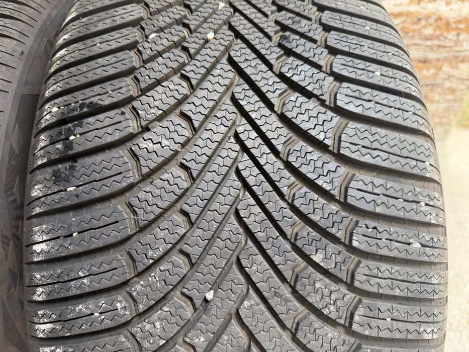2 Anvelope Iarnă Bridgestone Blizzak 6 305/40 R20 112W XL – DOT 4025 – Aproape Noi