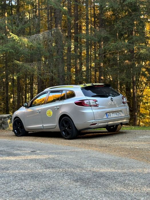 RENAULT Megane
