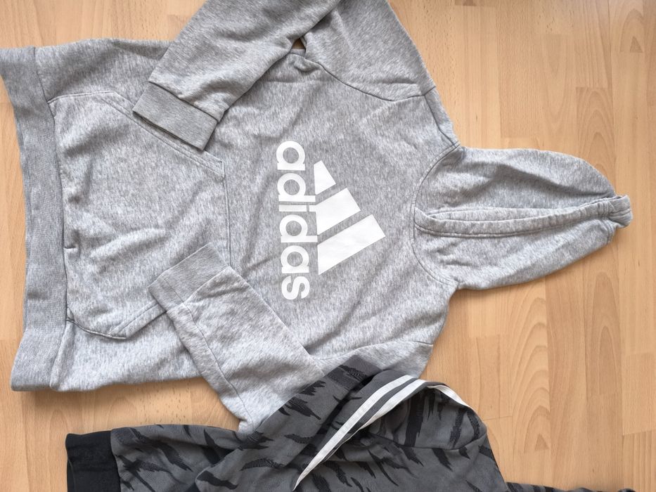 Суичър   Adidas  оригинални