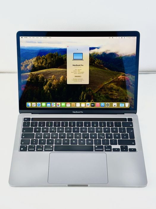 Apple MacBook Pro 13" M1 16RAM 1TB Touch Bar 92% Батерия! Гаранция!