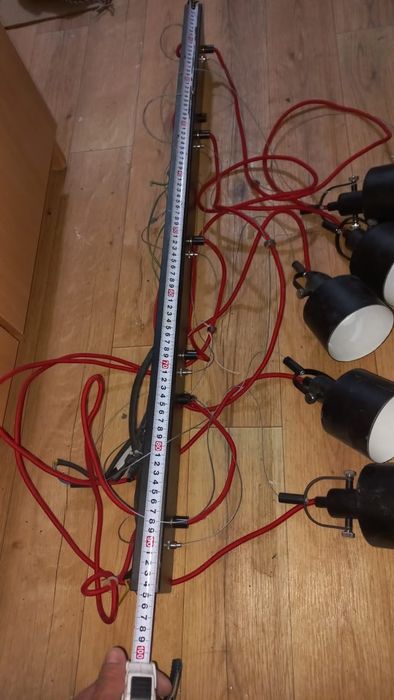 Продам Люстру 1 патрон рабочий Цоколем на Е-14.