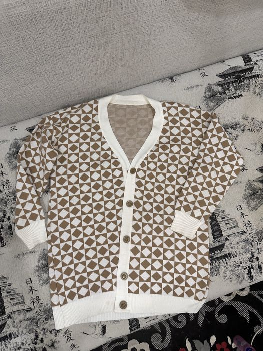 Продам вещи, каждая 1000 тг