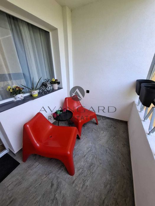 оф.23764 Луксозен четиристаен/ Център