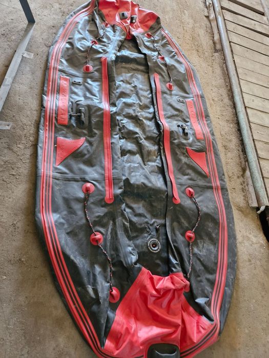 Продам лодку ПВХ б.у