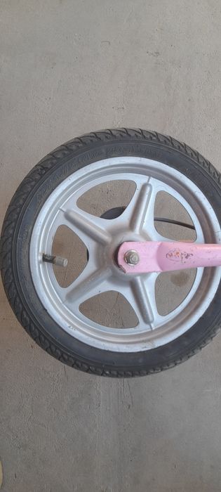 Bicicleta 12"  cu doua roti fara pedale