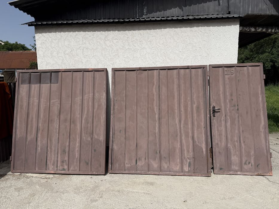 Продам металлические ворота с калиткой