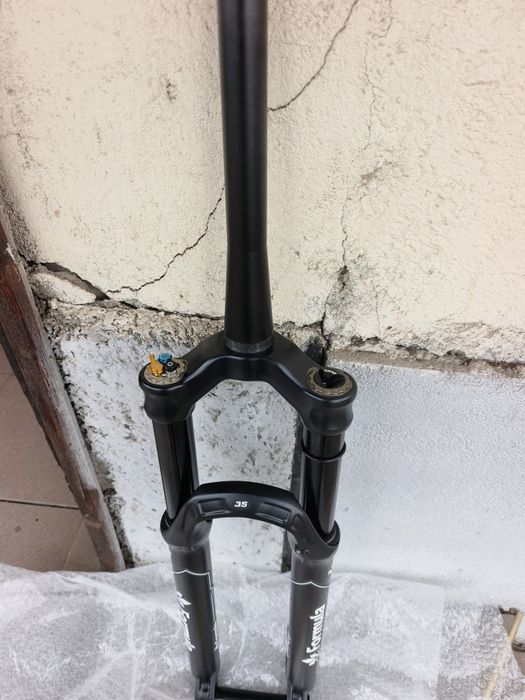 НОВА Ендуро Вилка Формула ThirtyFive -29" Air 140mm 15x100 mm Tapered