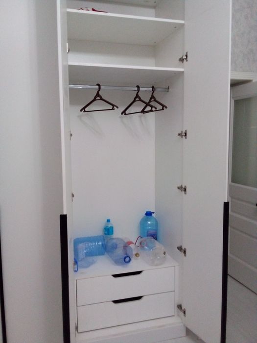 Шкаф белый новый