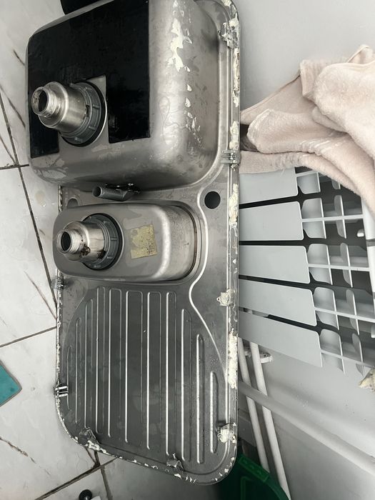 Продам  раковину для кухни