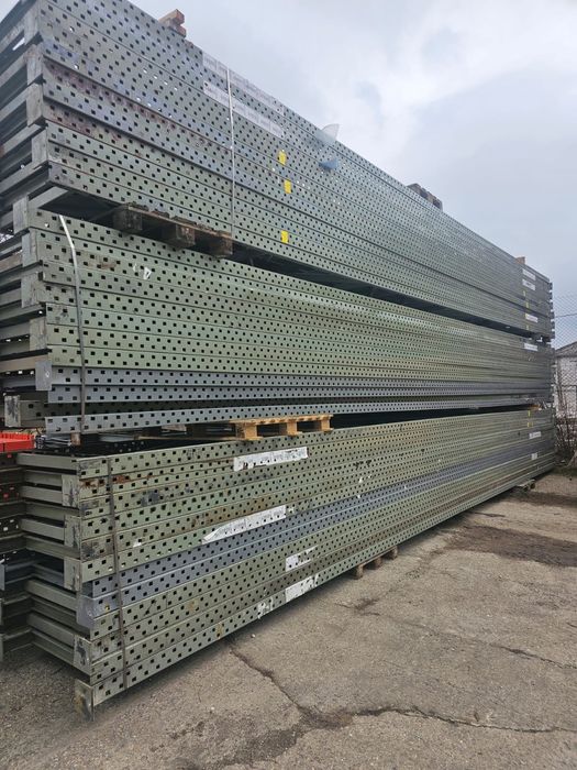 Rafturi Metalice Noi - Soluții Profesionale pentru Depozitare Durabilă