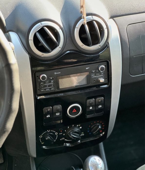 LADA Largus Cross 2020