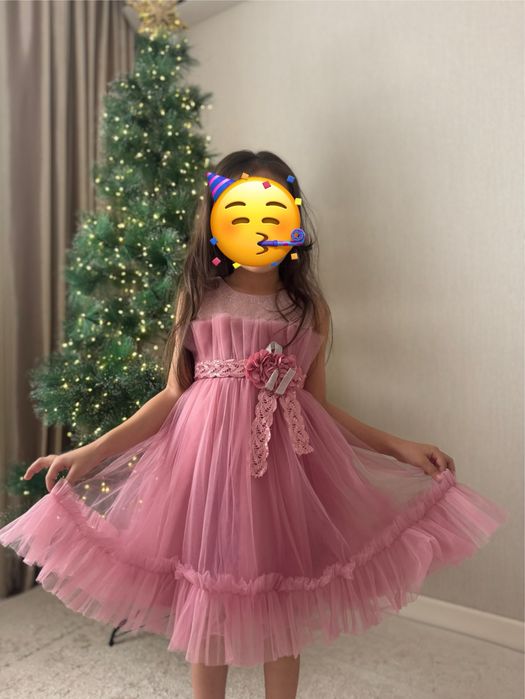 Продам платье нарядное