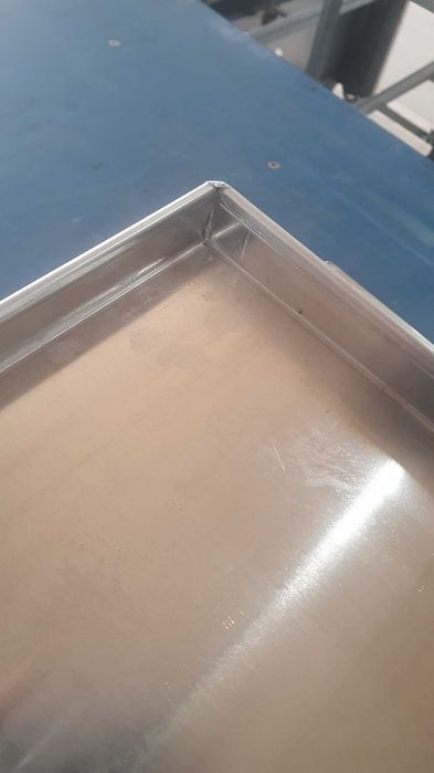 Carucior Nou si 20 tavi Noi 60x40cm pentru patiserie