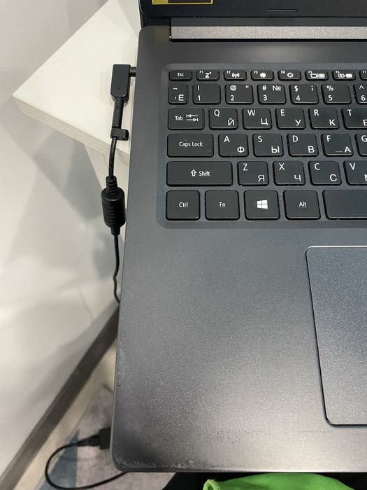 Продам ноутбук acer