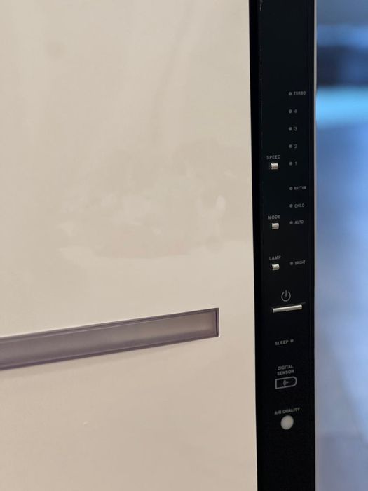 Продам очиститель воздуха Zepter