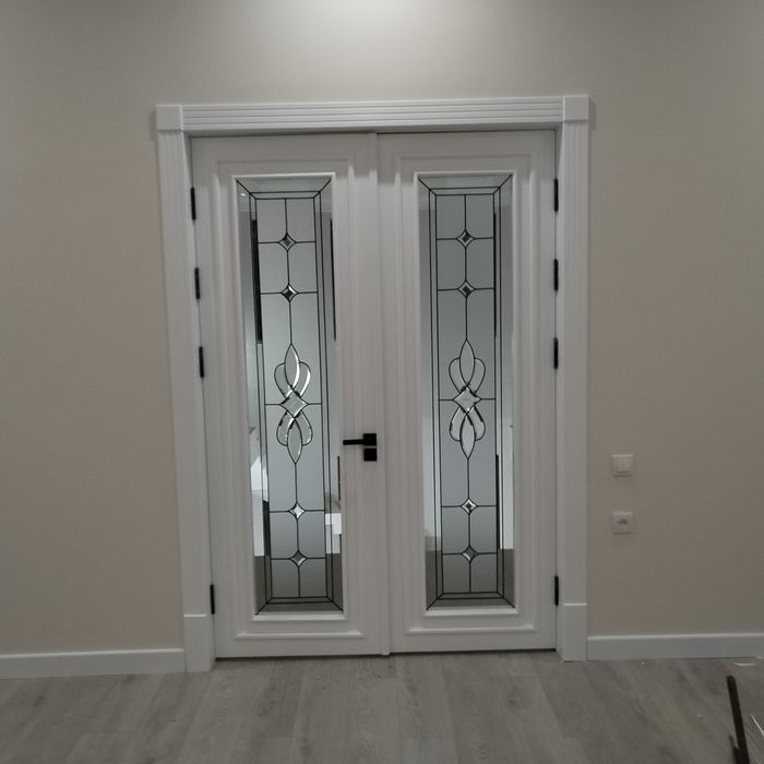 Eshik va mebellar zakaz olamza.