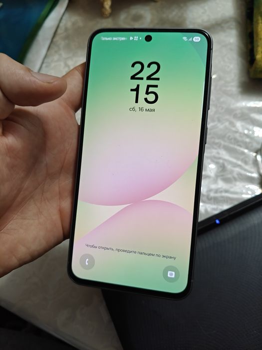 A 56 Samsung yangi karobka