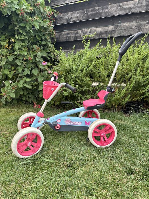 Kart Berg Buzzy Bloom fetite cu maner