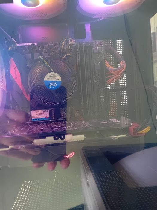 Бюджетен геймърски компютър I5