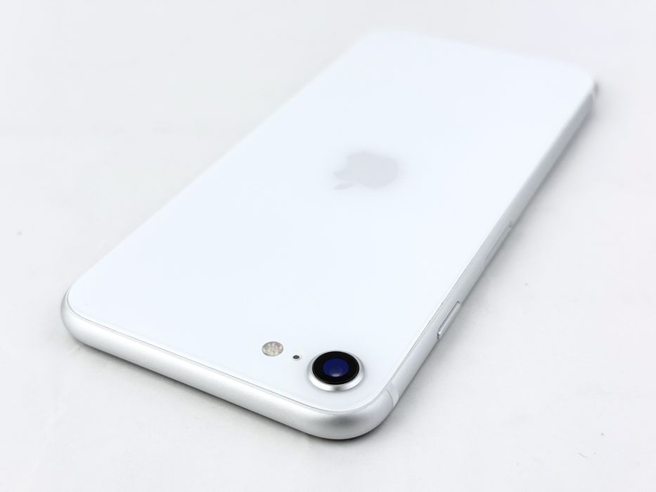 Apple iPhone SE 2020 64GB White Перфкетен! Гаранция!