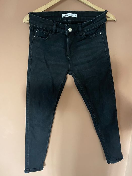 Дънки Zara M- не използвани