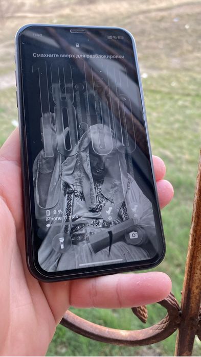 продам айфон 11 СРОЧНО