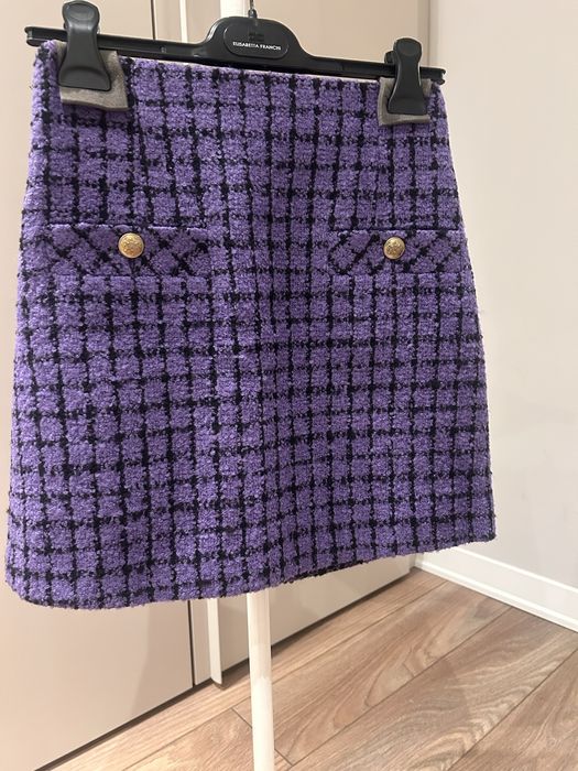 Sandro красива пола букле с ембелематични за бранда копчета