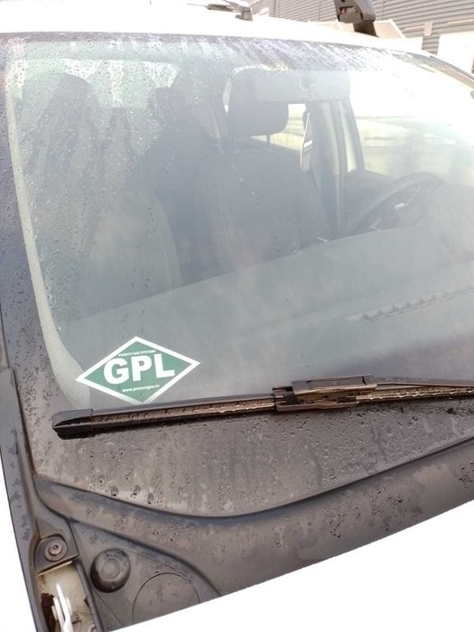 Dacia Logan oct. 2018, 1.0 SCe, AC, GPL, carlig, bare transversale