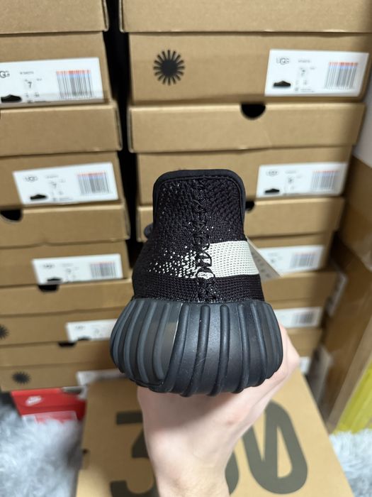Yeezy Boost 350 Oreo