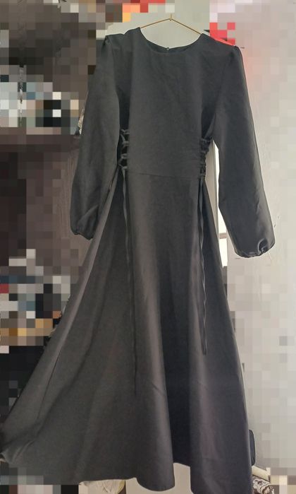 чёрное платье, қара көйлек