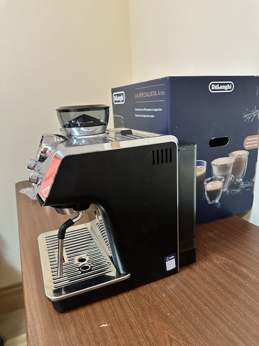 Кафемашина DeLonghi La Specialista Arte